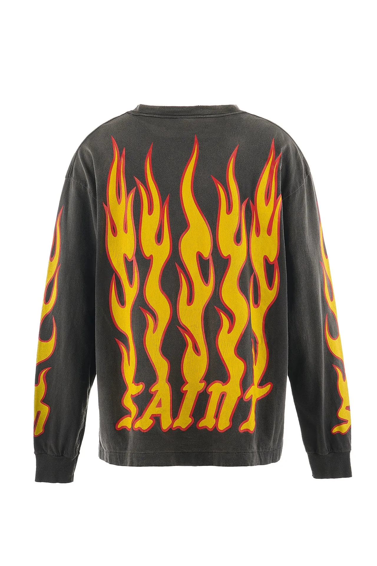 SAINT Mxxxxxx LS TEE/SOUL ON FIRE/BLK Soul flame/flame long sleeves, washed black S-XL, look for cylindrical fabrics with no side seams, don’t buy open ones anymore, boring Assute ready-made garments dyed, sprayed the whole thing with horse-hair spray, and then sprayed again to fade the color, the collar and cuffs are frayed, many places are torn, super large printing position, very difficult to print, complete accessories, with little angel anti-counterfeiting label